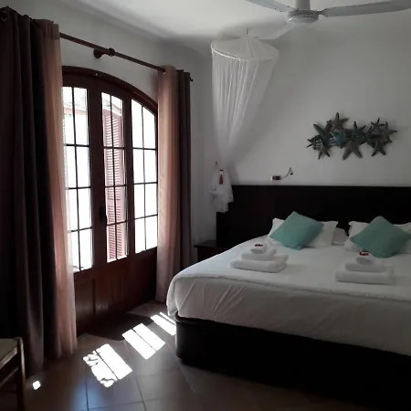 Apart Otel Monte-bougainvillea Azinheiro