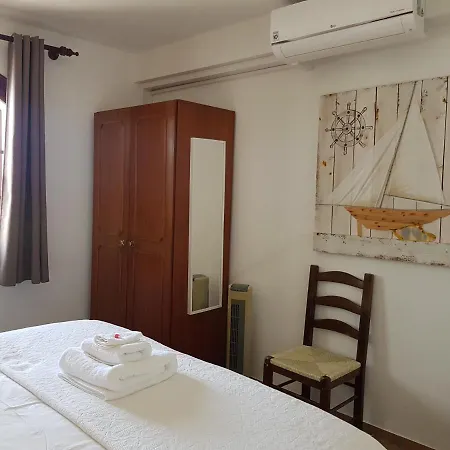 Ξενοδοχείο με διαμερίσματα Monte-bougainvillea Azinheiro