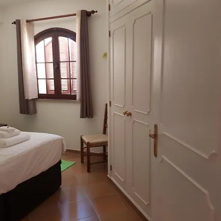 Monte-bougainvillea Azinheiro